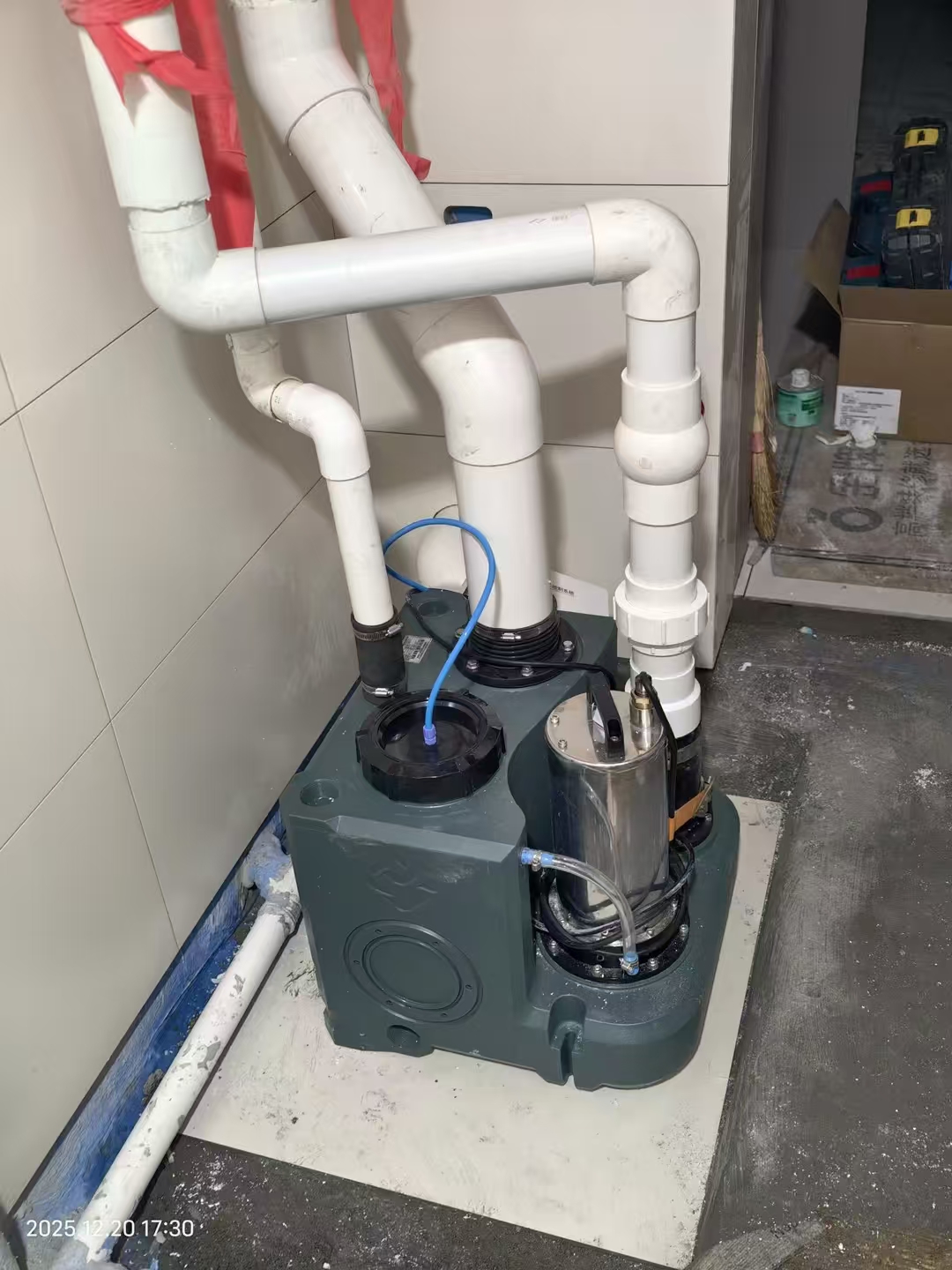 污水提升器